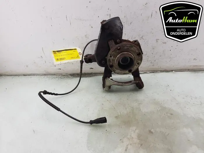 Fusee links-voor Renault Twingo