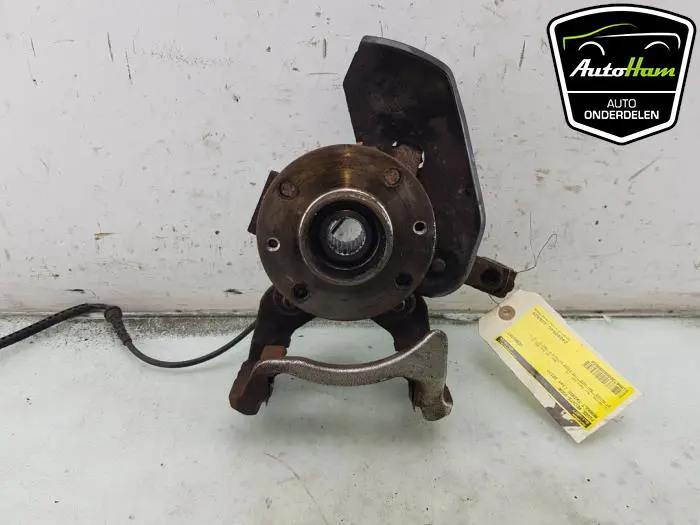 Fusee rechts-voor Renault Twingo