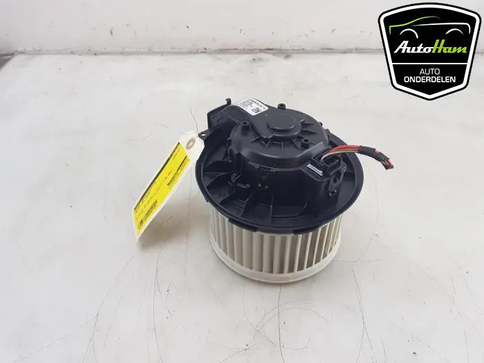 Kachel Ventilatiemotor Volkswagen UP