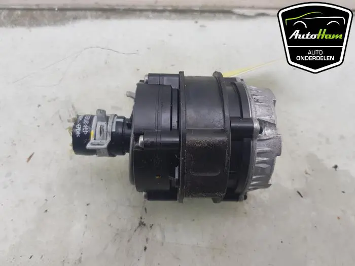 Extra waterpomp Renault Express