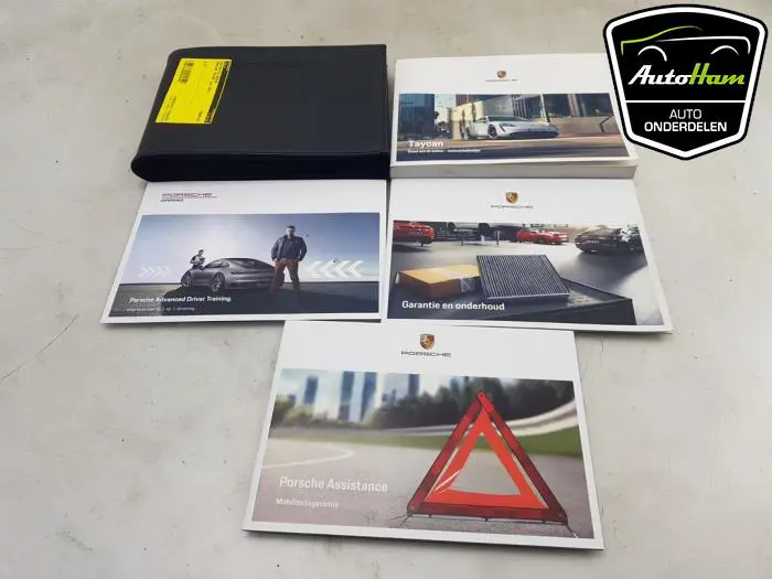 Instructie Boekje Porsche Taycan