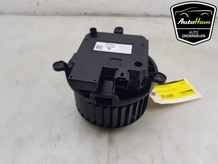 Kachel Ventilatiemotor Porsche Taycan