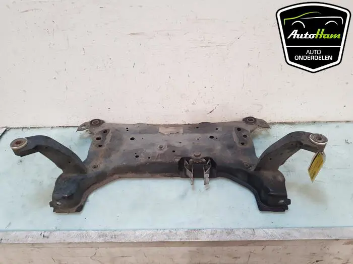 Subframe Volvo V40