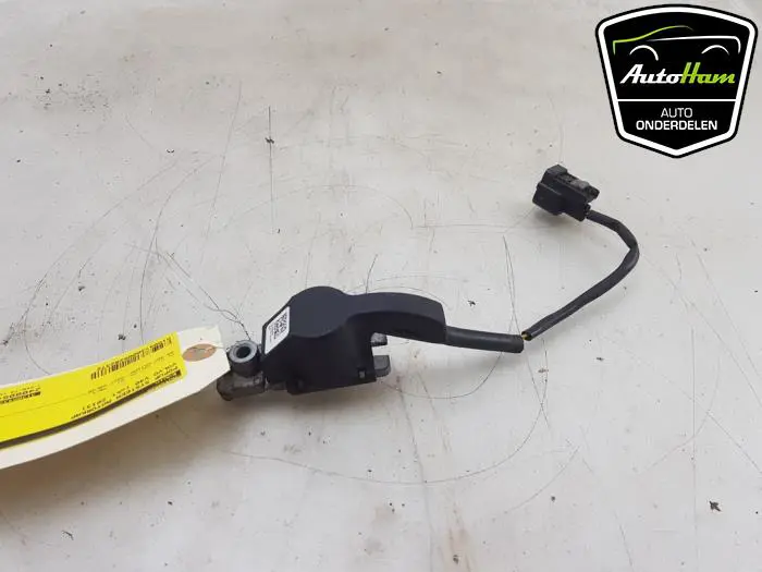 Popup Systeem Motorkap Volvo V40