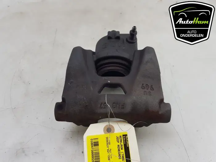 Remklauw (Tang) links-voor Jeep Renegade