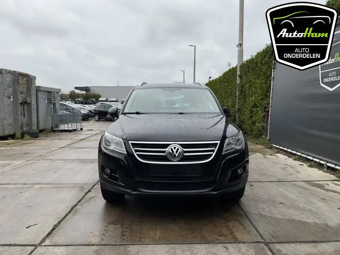Scherm links-voor Volkswagen Tiguan