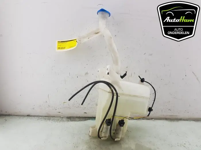Ruitensproeiertank voor Suzuki S-Cross