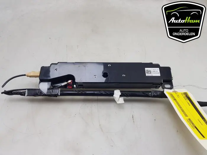 WiFi module Tesla Model Y