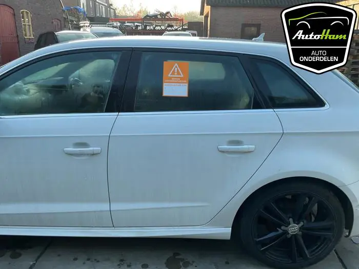 Portier 4Deurs links-achter Audi A3