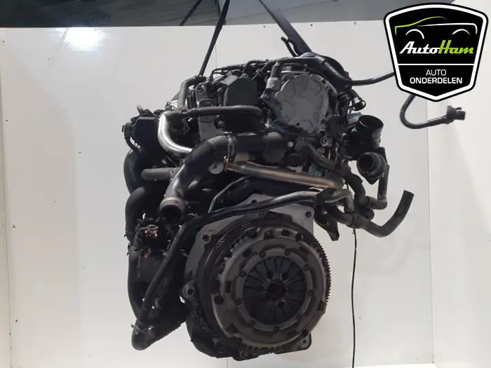 Motor Volkswagen Golf