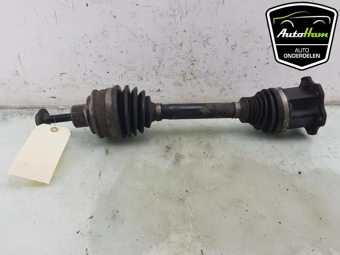 Aandrijfas links-voor Audi A4