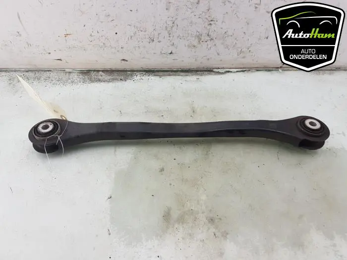 Reactiestang links-achter Audi A4