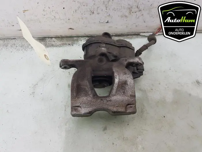Remklauw (Tang) links-achter Audi A4