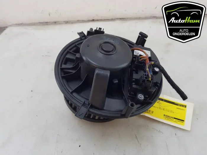 Kachel Ventilatiemotor Skoda Octavia