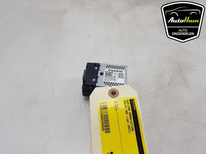 AUX/USB aansluiting Volvo V60