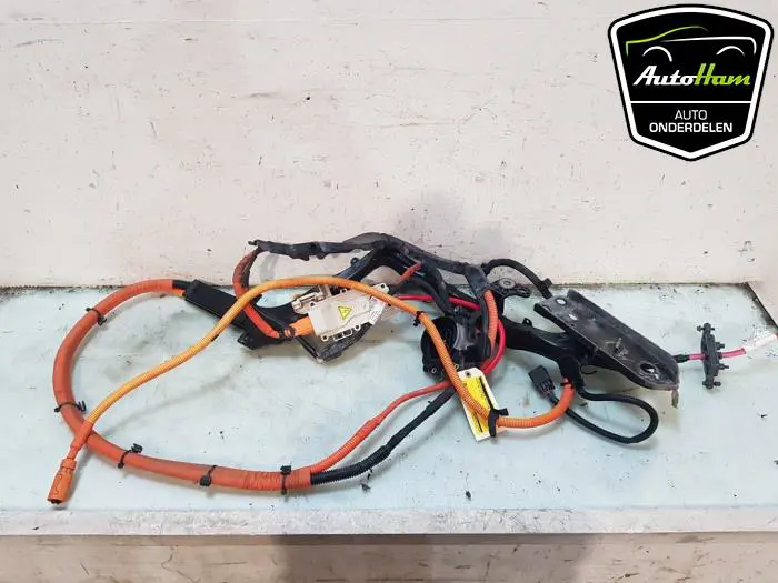 Oplaadpunt stekker aansluiting Volvo V60