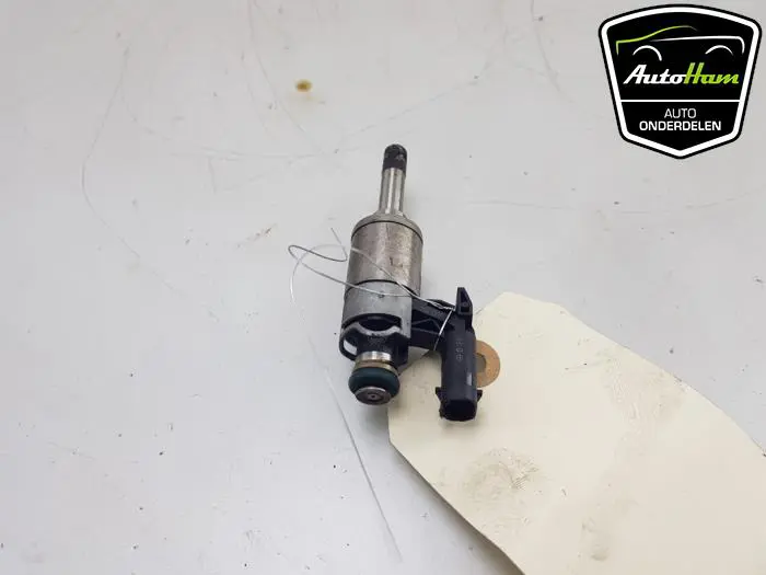 Injector (benzine injectie) Seat Leon