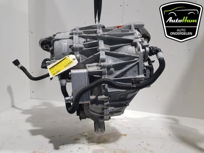 Elektromotor elektrische auto Tesla Model 3