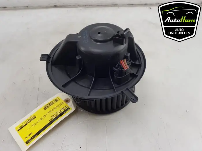 Kachel Ventilatiemotor Volkswagen Caddy