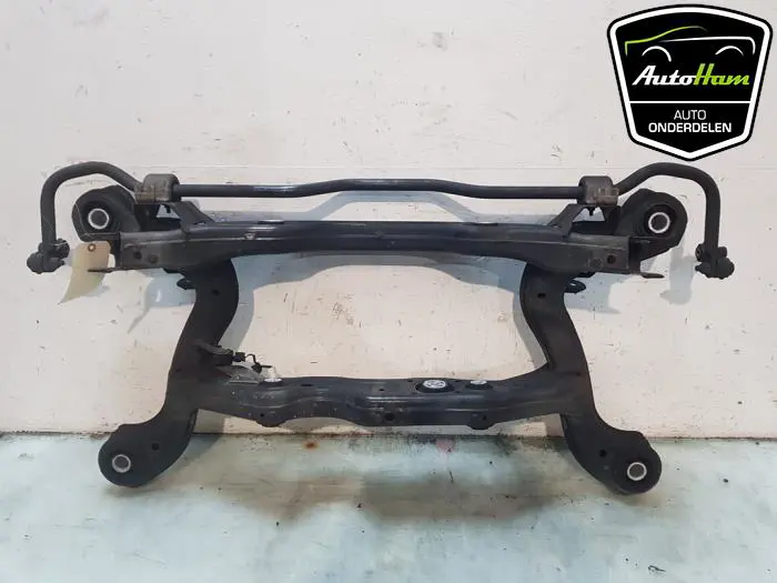 Subframe Mercedes GLA