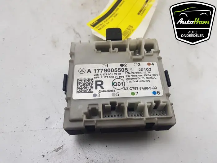 Centrale Deurvergrendelings Module Mercedes GLA
