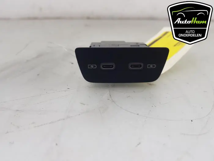 AUX/USB aansluiting Volkswagen Polo