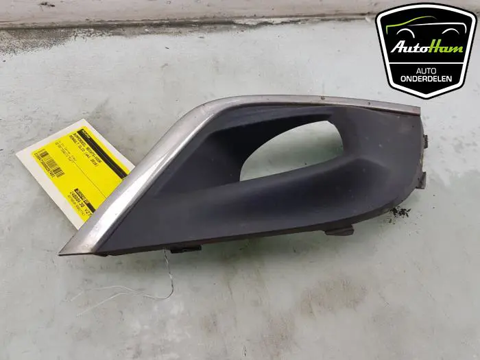 Bumperdeel rechts-voor Renault Clio