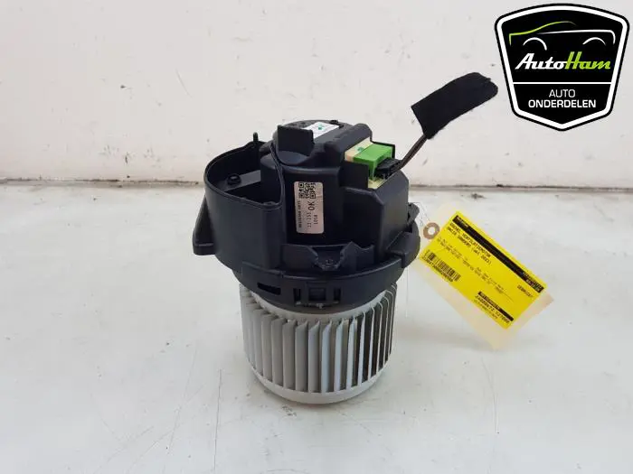 Kachel Ventilatiemotor Dacia Sandero