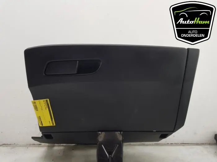 Dashboardkastje Audi A4