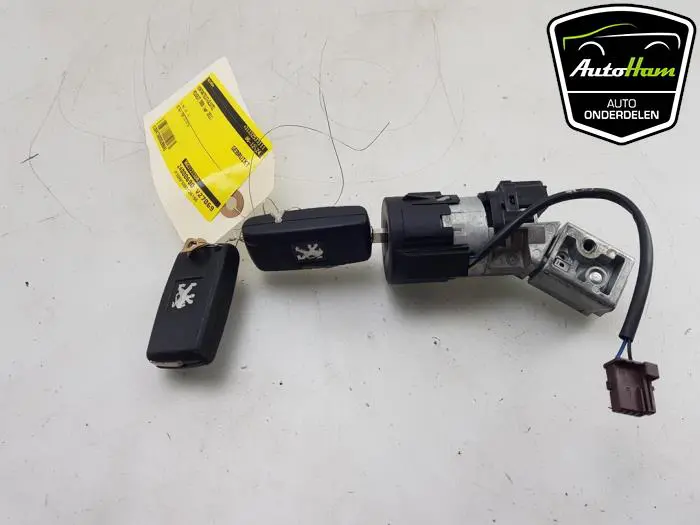 Kontaktslot+Sleutel Peugeot 5008