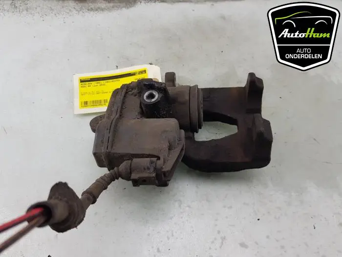 Remklauw (Tang) links-achter Audi A4