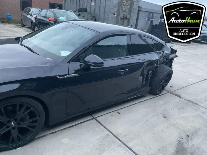 Portier 4Deurs links-voor Audi A5