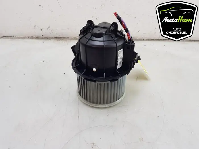 Kachel Ventilatiemotor Peugeot 208
