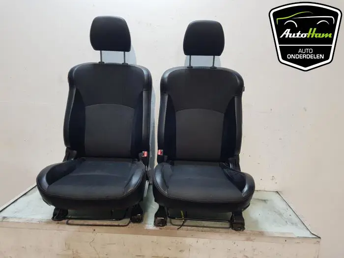 Bekleding Set (compleet) Mitsubishi Outlander
