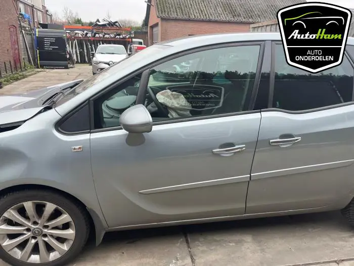 Portier 4Deurs links-voor Opel Meriva