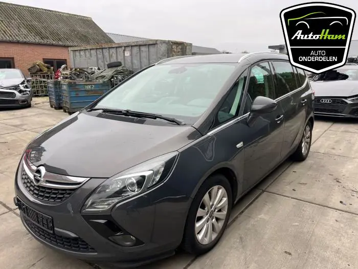Scherm links-voor Opel Zafira C