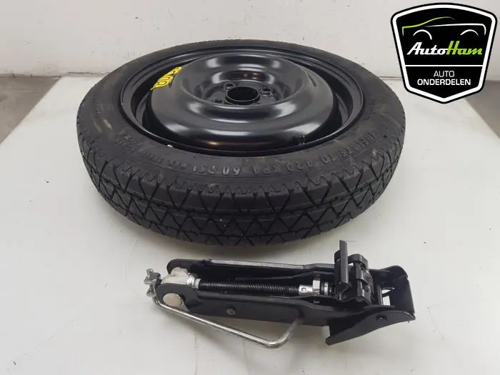 Krikset + reservewiel Toyota Aygo