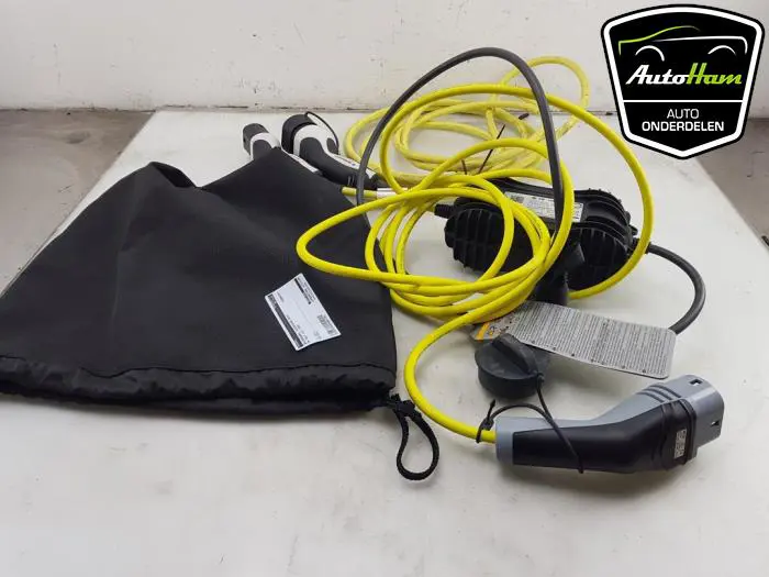 Oplaadkabel elektrische auto Volkswagen Golf