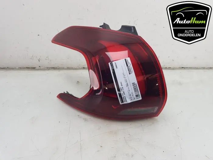 Achterlicht links Peugeot 2008
