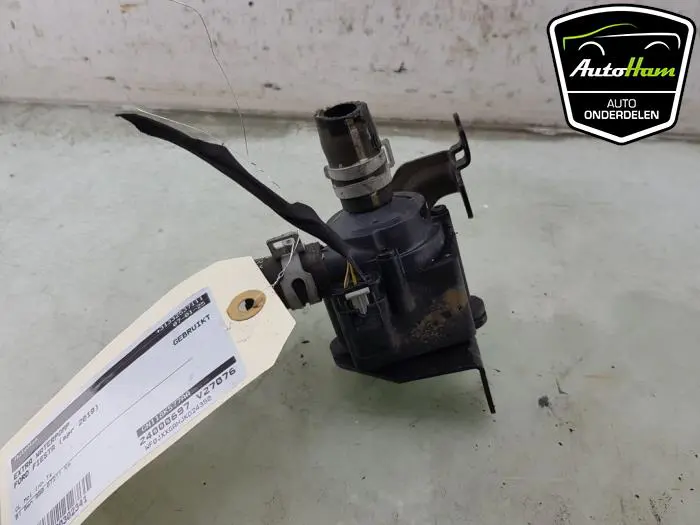 Extra waterpomp Ford Fiesta