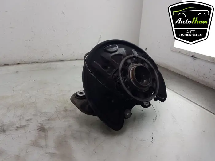 Fusee links-achter Mercedes C-Klasse