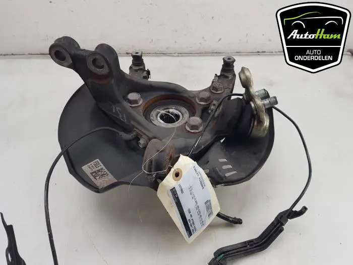 Fusee links-voor Toyota Corolla