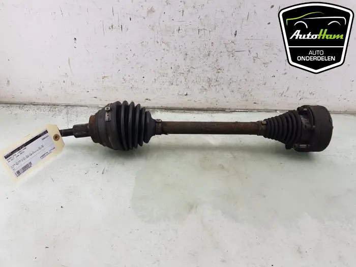 Aandrijfas links-voor Volkswagen Golf
