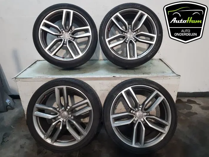 Sportvelgenset + banden Audi SQ5
