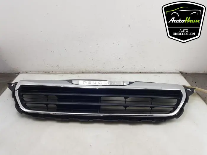 Grille Peugeot 108