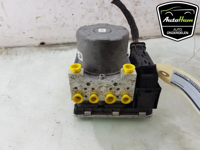 ABS Pomp Ford Fiesta