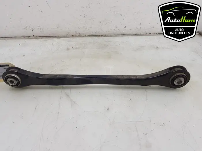 Reactiestang links-achter Audi A4