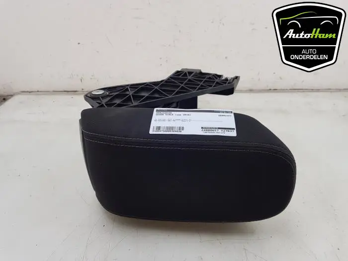 Armleuning Skoda Scala
