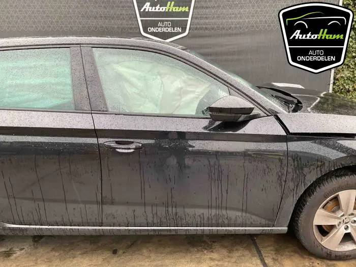 Portier 4Deurs rechts-voor Skoda Scala