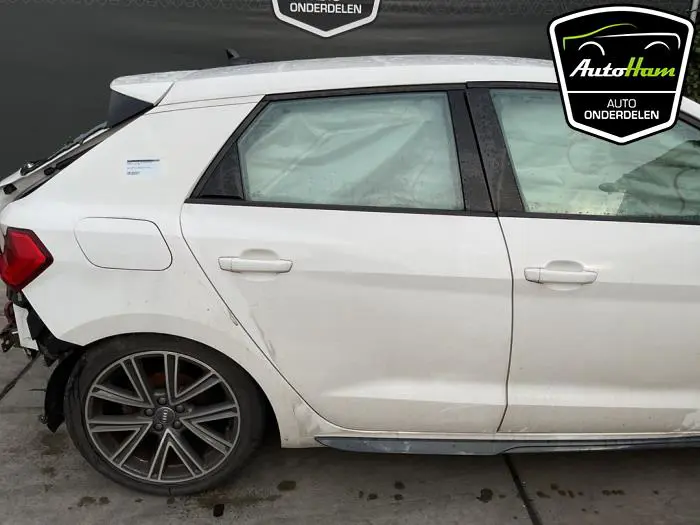 Portier 4Deurs rechts-achter Audi A1